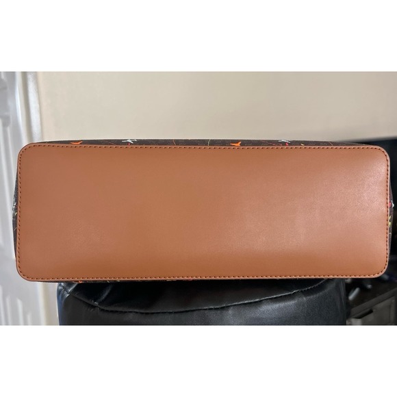 COPY - Michael Kors Jet Set Tote Bag - Picture 3 of 5